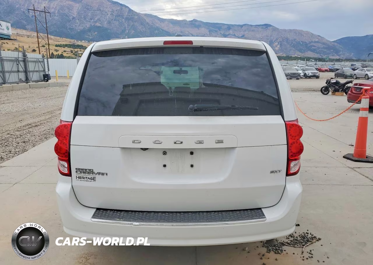 2015 Dodge Grand Caravan Sxt VIN:2C4RDGCG3FR509740 - 6