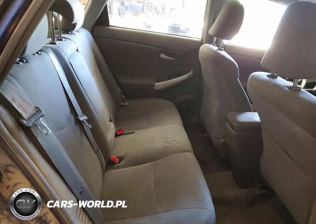 2011 Toyota Prius Two VIN:JTDKN3DU7B1334080 - 10