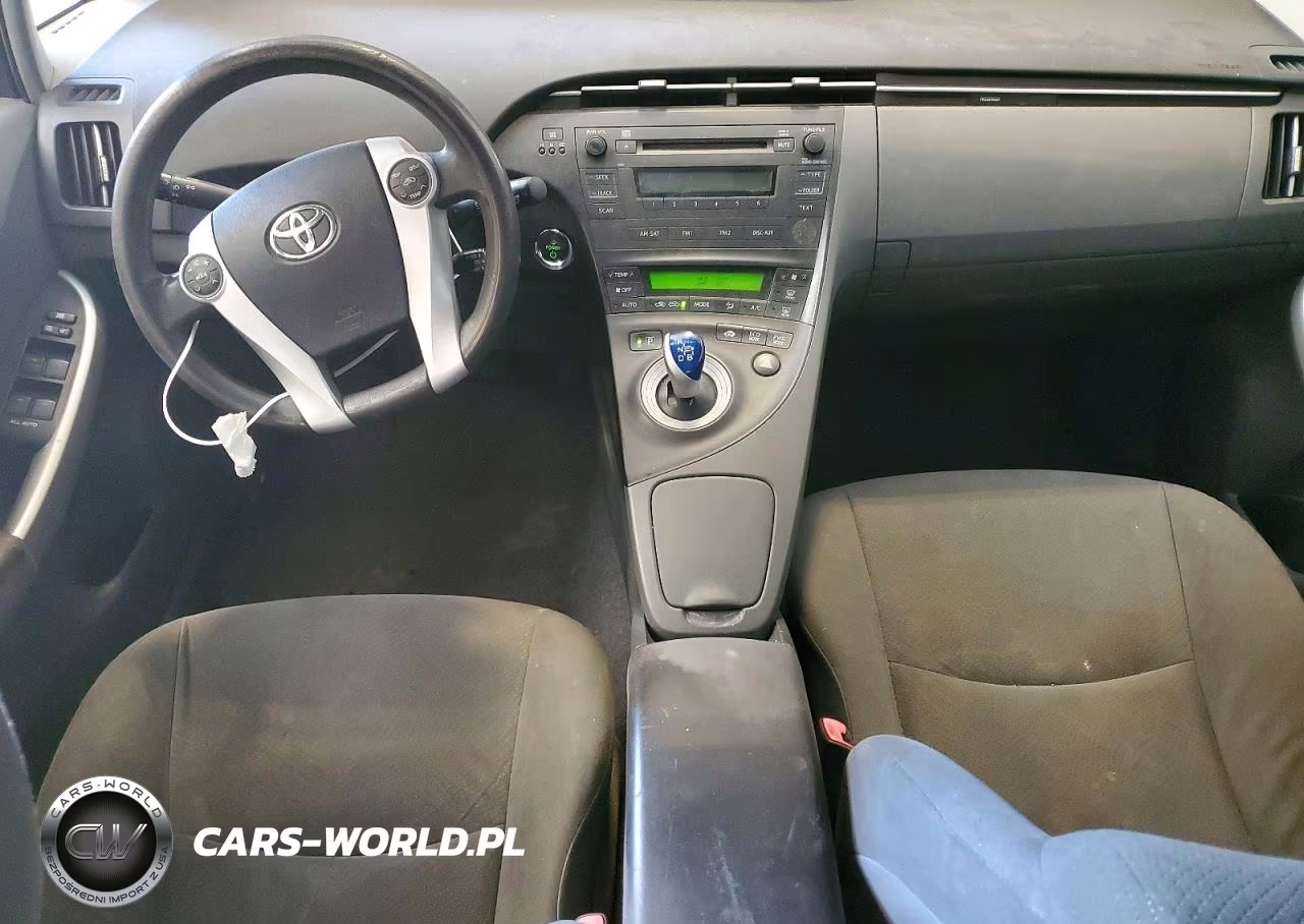 2011 Toyota Prius Two VIN:JTDKN3DU7B1334080 - 8