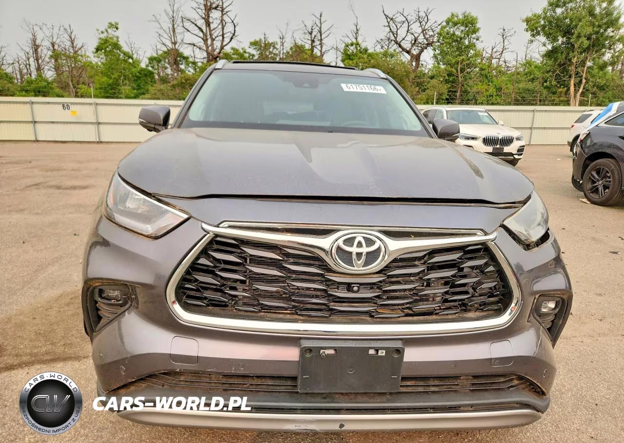 2023 Toyota Highlander Hybrid Platinum VIN:5TDEBRCH8PS114471 - 5