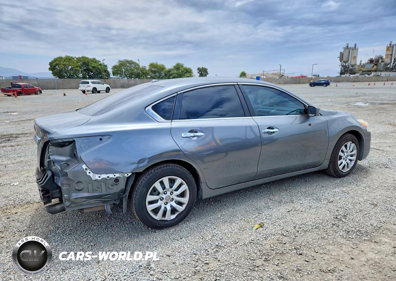 2015 Nissan Altima 2.5 S VIN:1N4AL3AP1FC261031 - 3