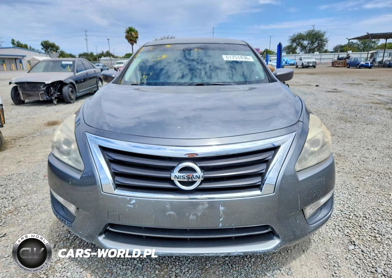 2015 Nissan Altima 2.5 S VIN:1N4AL3AP1FC261031 - 5