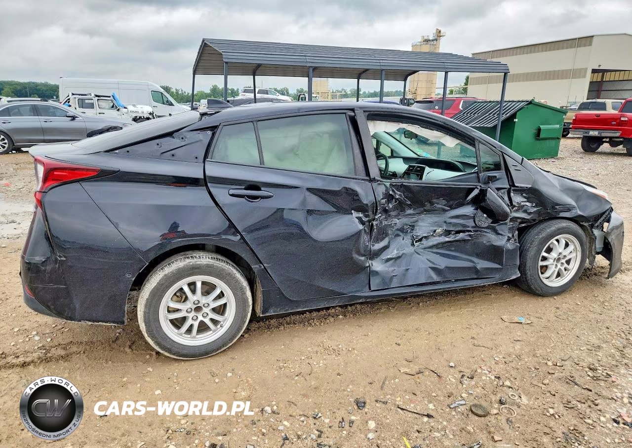 2021 Toyota Prius Le VIN:JTDKAMFU9M3144187 - 3