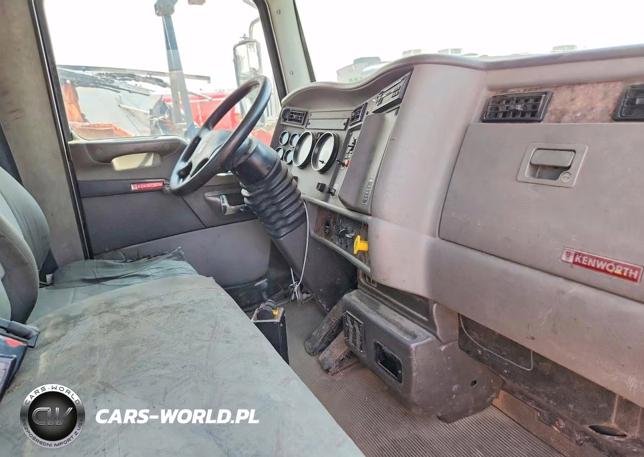 2009 Kenworth T300 Flatbed Truck VIN:2NKHLN9XX9M243577 - 13