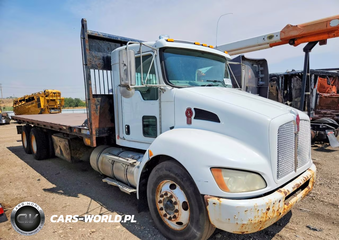 2009 Kenworth T300 Flatbed Truck VIN:2NKHLN9XX9M243577 - 4