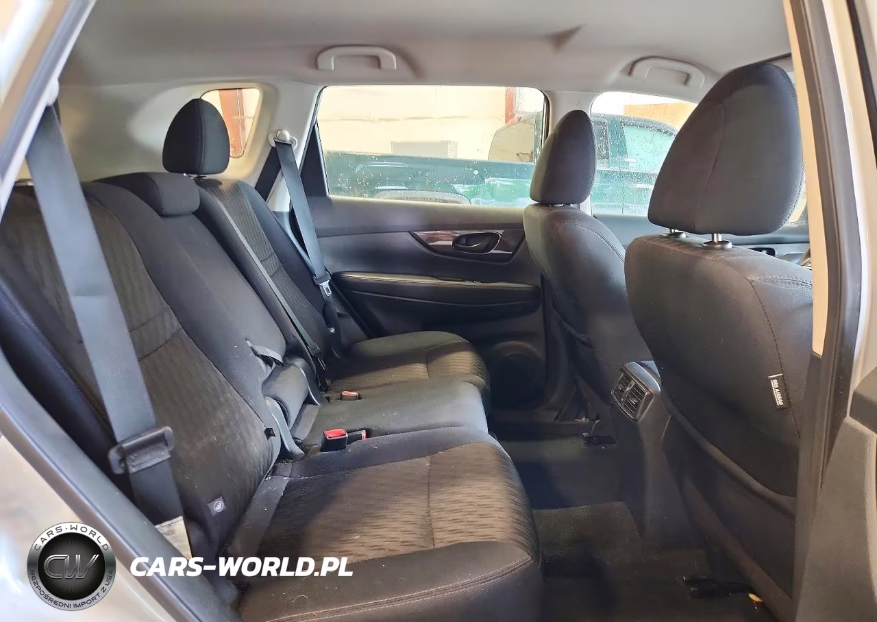 2019 Nissan Rogue S VIN:5N1AT2MV3KC796379 - 11