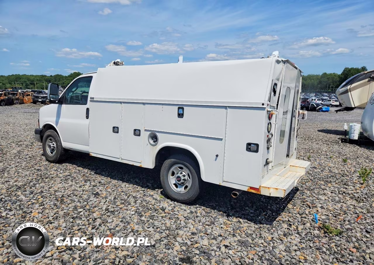 2016 GMC Savana Cutaway G3500 VIN:1GD07RFGXG1315747 - 2