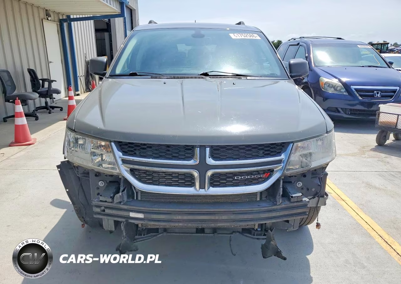2019 Dodge Journey Se VIN:3C4PDCBB7KT719643 - 5