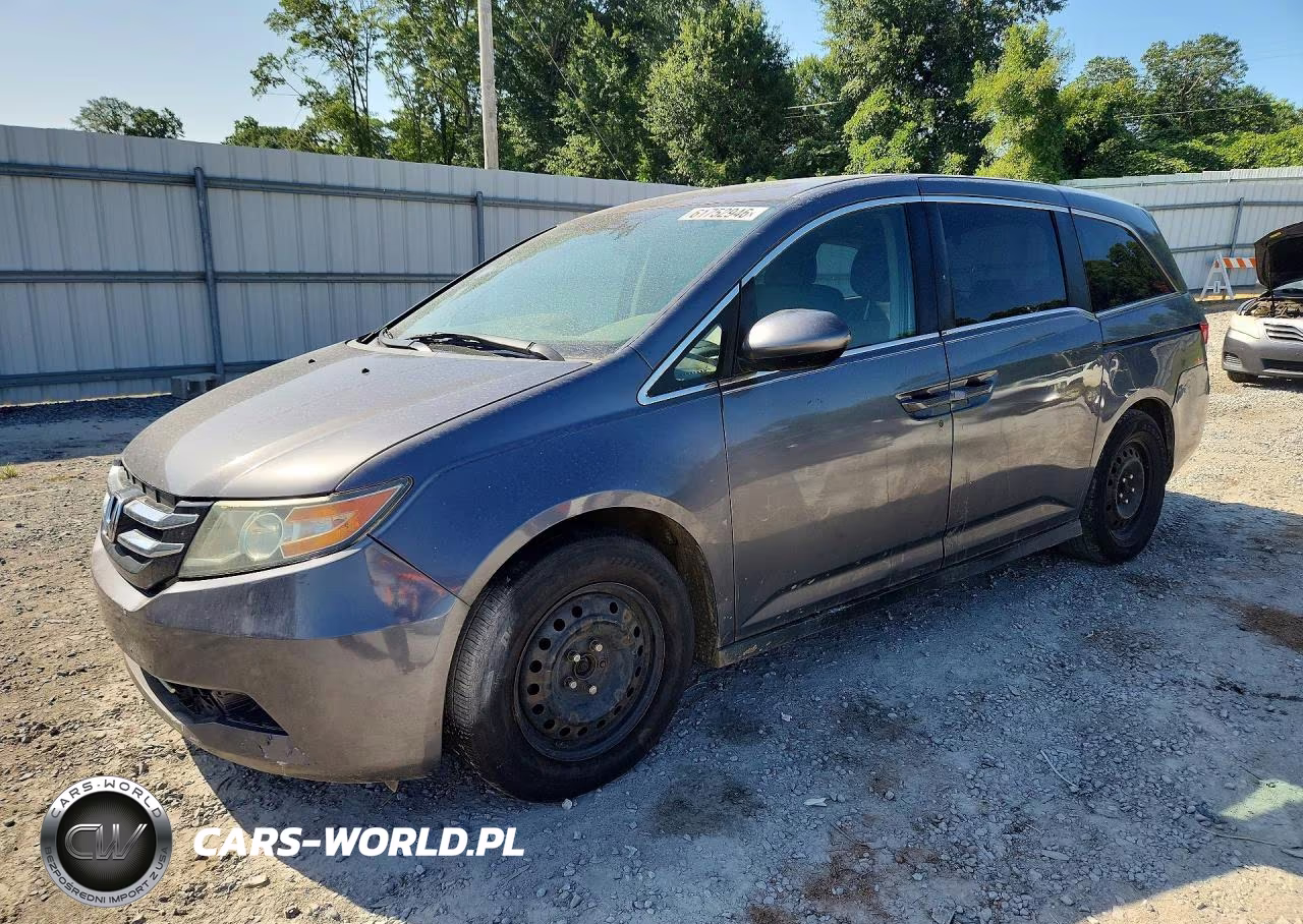2015 Honda Odyssey Lx – zdjęcie 1 z 13