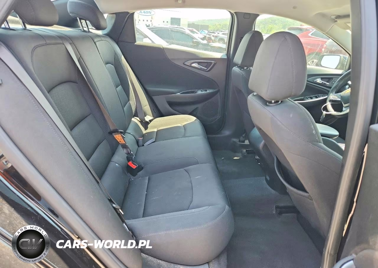 2025 Chevrolet Malibu Rs VIN:1G1ZG5STXSF109470 - 10
