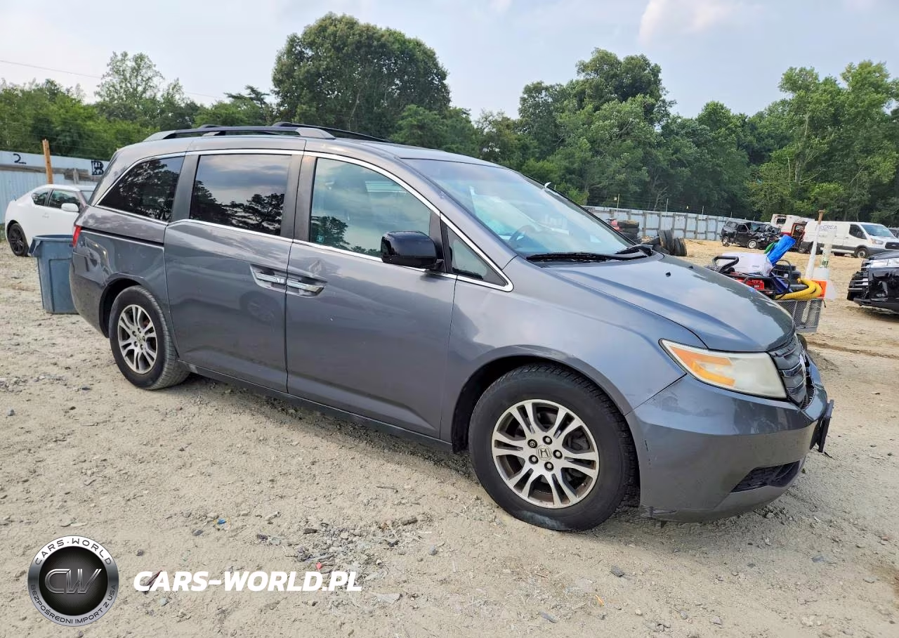 2011 Honda Odyssey Exl VIN:5FNRL5H61BB098125 - 4