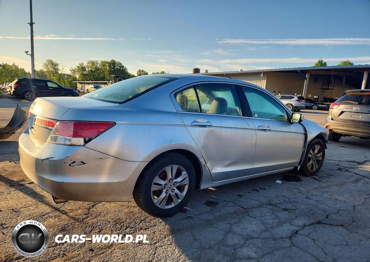 2012 Honda Accord Lxp VIN:1HGCP2F41CA111672 - 3