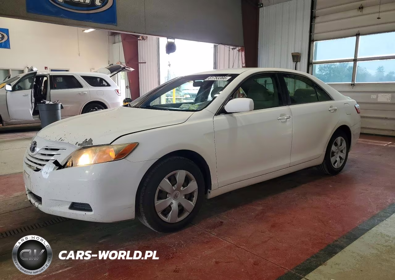 2007 Toyota Camry Ce – zdjęcie 1 z 12