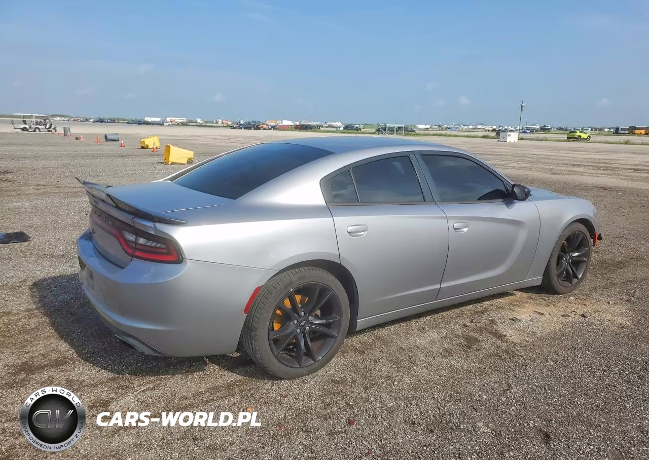 2017 Dodge Charger Se VIN:2C3CDXBG7HH584199 - 3