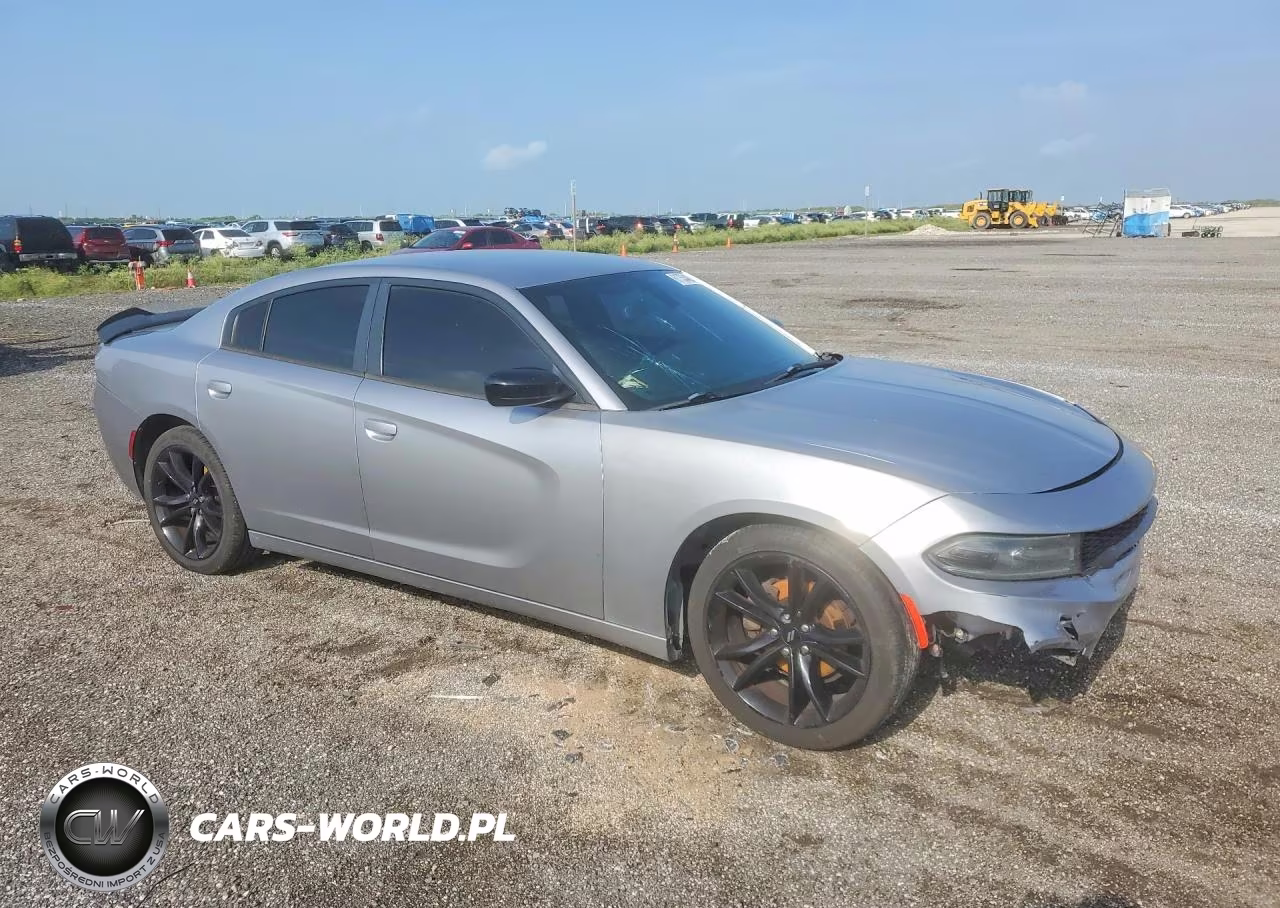 2017 Dodge Charger Se VIN:2C3CDXBG7HH584199 - 4