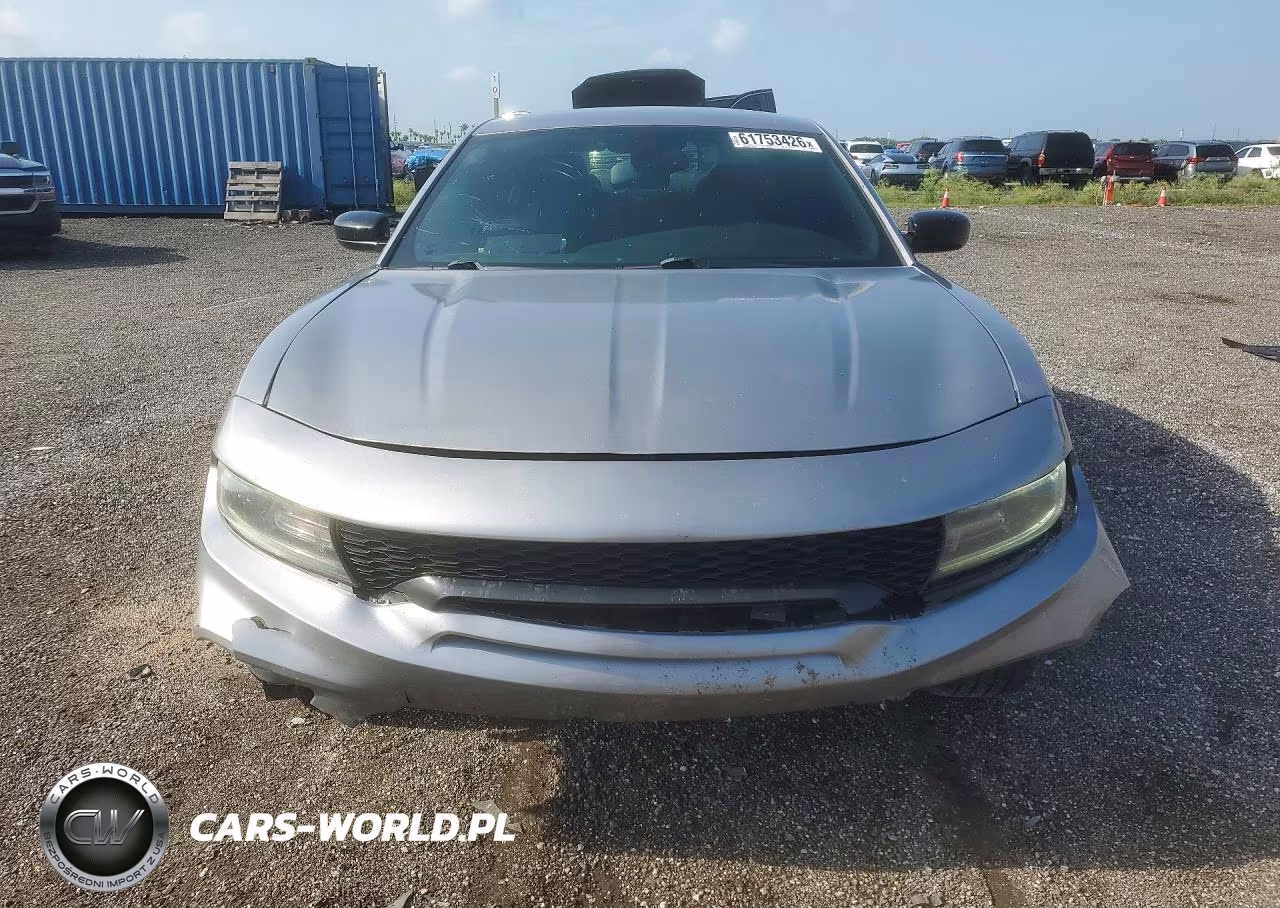 2017 Dodge Charger Se VIN:2C3CDXBG7HH584199 - 5