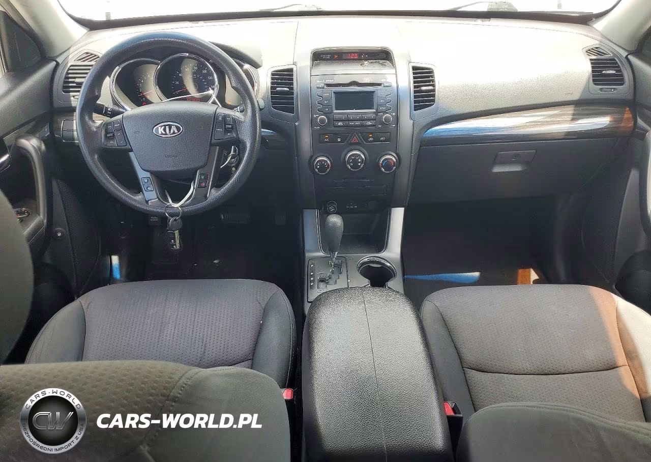 2013 Kia Sorento Lx VIN:5XYKT3A18DG378303 - 8