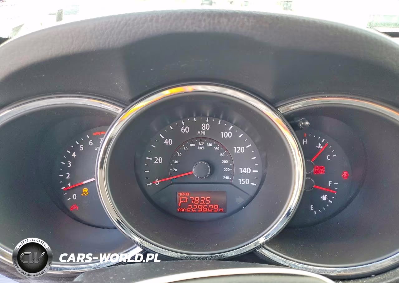 2013 Kia Sorento Lx VIN:5XYKT3A18DG378303 - 9