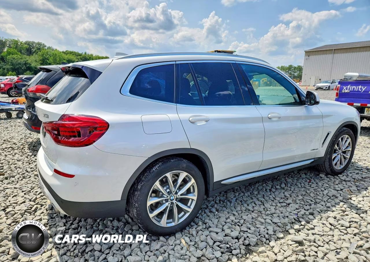 2018 BMW X3 xDrive30I VIN:5UXTR9C56JLC76649 - 3