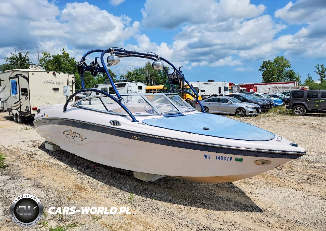 2003 Air Nautique 226 Te Boat