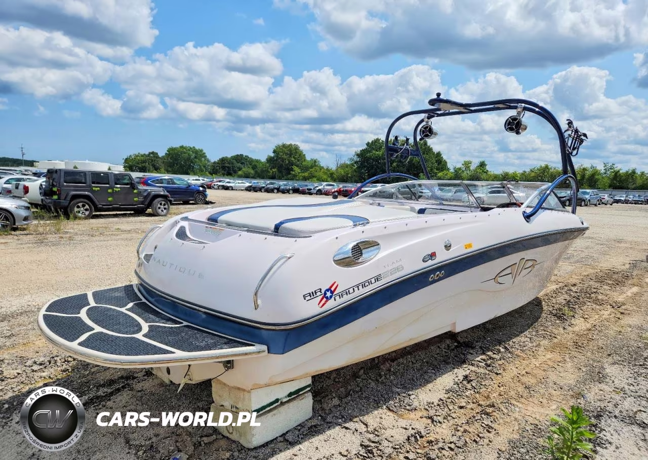 2003 Air Nautique 226 Te Boat VIN:CTC38011H203 - 4