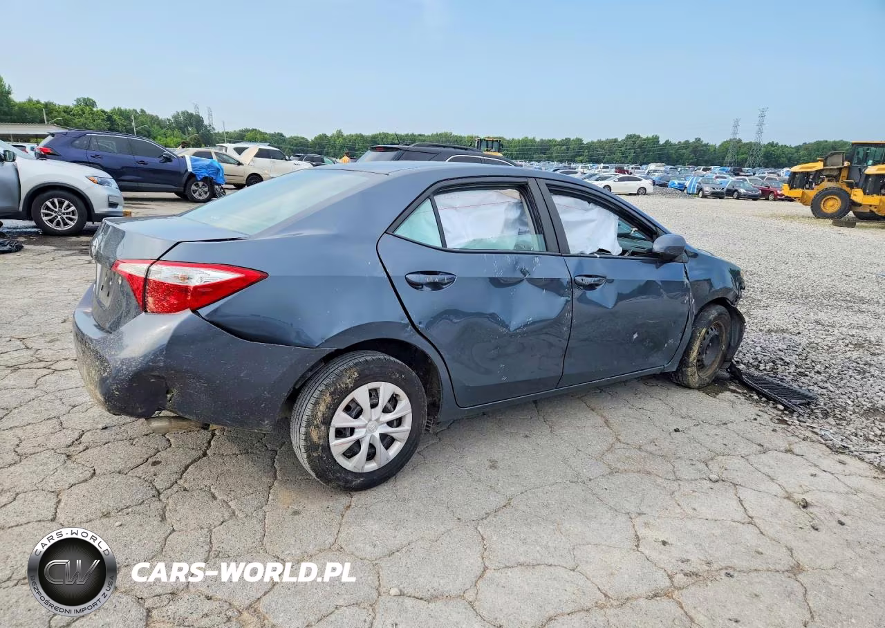 2015 Toyota Corolla L VIN:2T1BURHEXFC321821 - 3