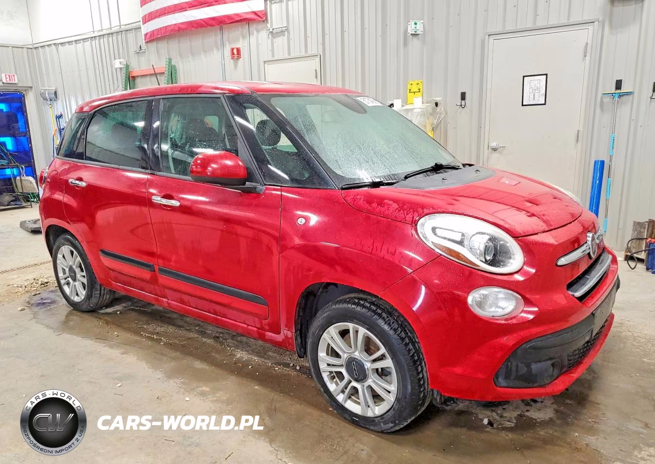 2018 Fiat 500L Pop VIN:ZFBCFAAH5JZ041231 - 4