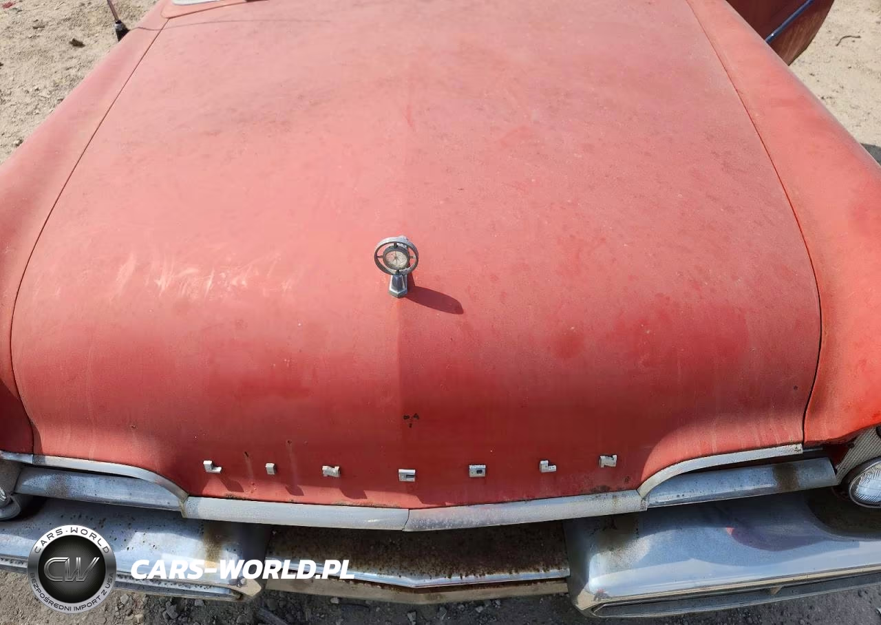 1957 Lincoln Capri VIN:57WA20414L - 11