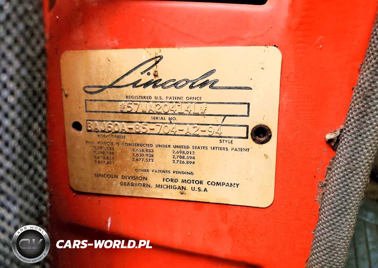 1957 Lincoln Capri VIN:57WA20414L - 12