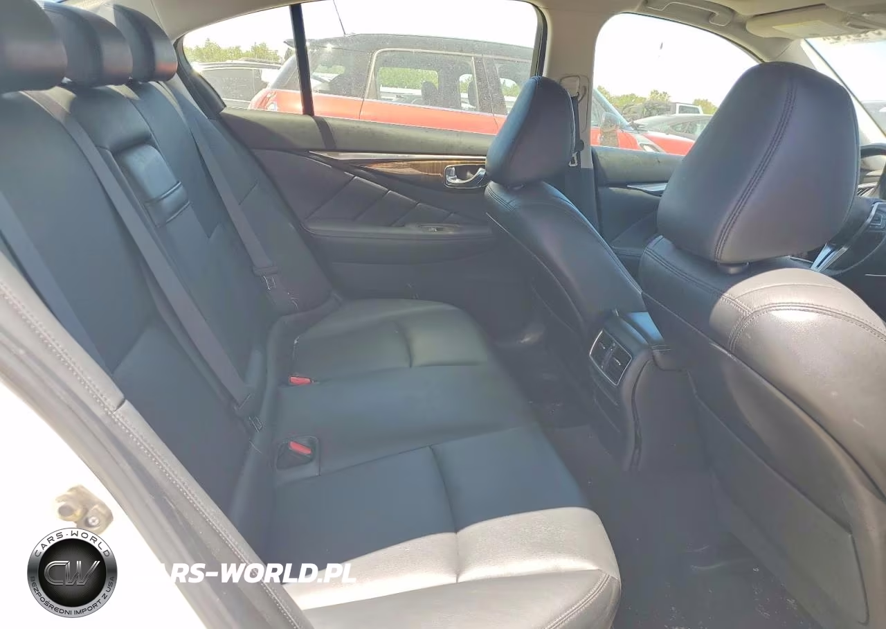 2018 Infiniti Q50 3.0T Luxe VIN:JN1EV7APXJM364760 - 10