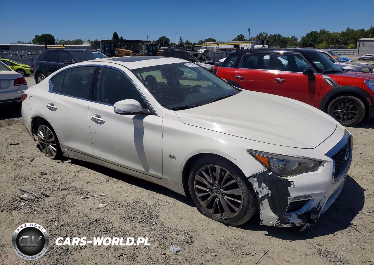 2018 Infiniti Q50 3.0T Luxe VIN:JN1EV7APXJM364760 - 4