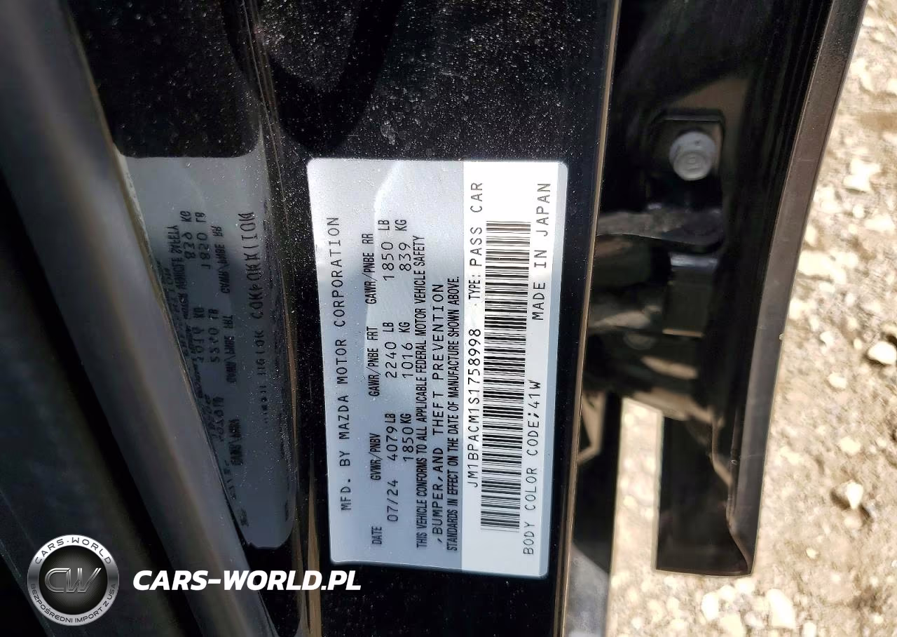 2025 Mazda 3 Preferred VIN:JM1BPACM1S1758998 - 12