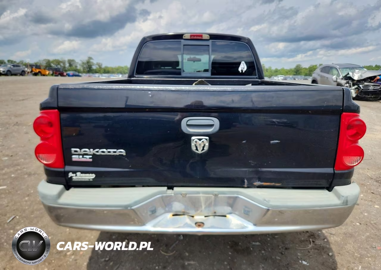 2005 Dodge Dakota VIN:1D7HW48K25S338466 - 6