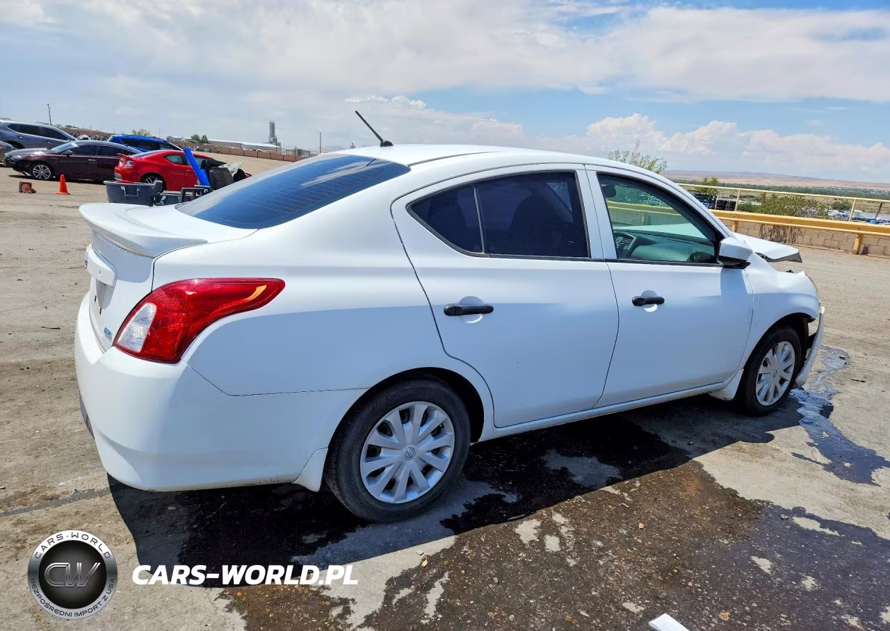 2016 Nissan Versa 1.6 S Plus VIN:3N1CN7AP2GL862252 - 3