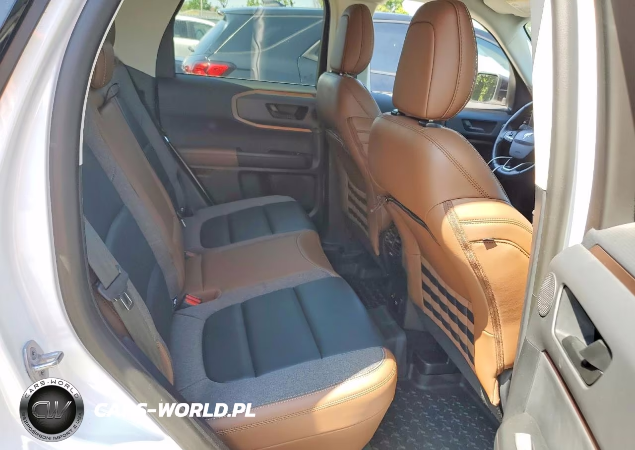 2023 Ford Bronco Sport Outer Banks VIN:3FMCR9C61PRD12566 - 11