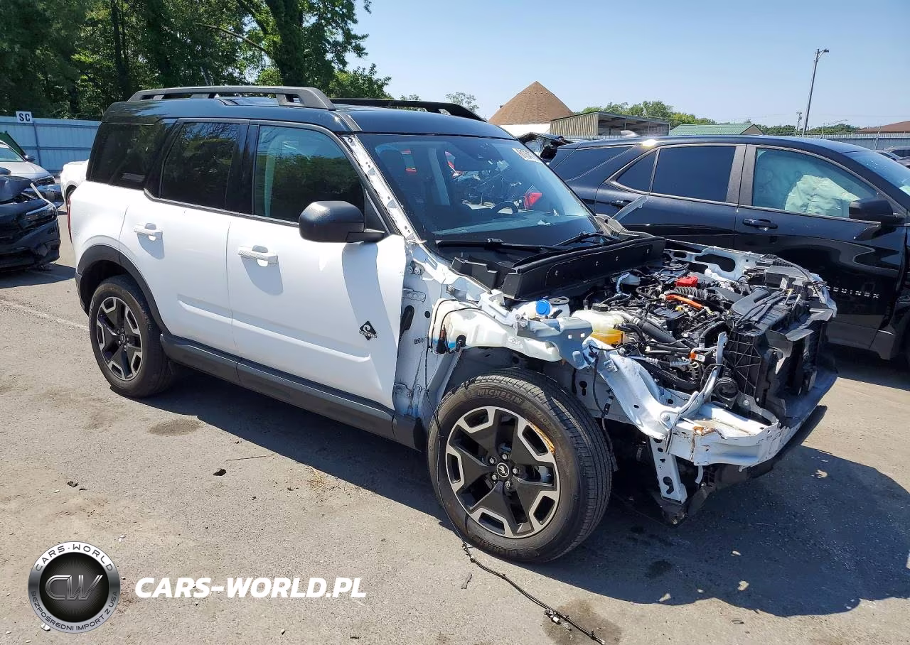 2023 Ford Bronco Sport Outer Banks VIN:3FMCR9C61PRD12566 - 4