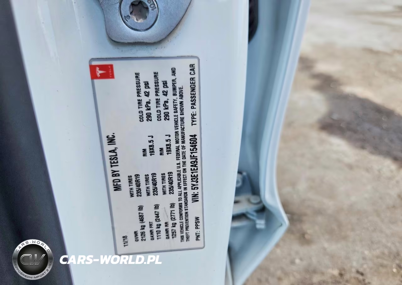 2018 Tesla Model 3 VIN:5YJ3E1EA9JF154604 - 13
