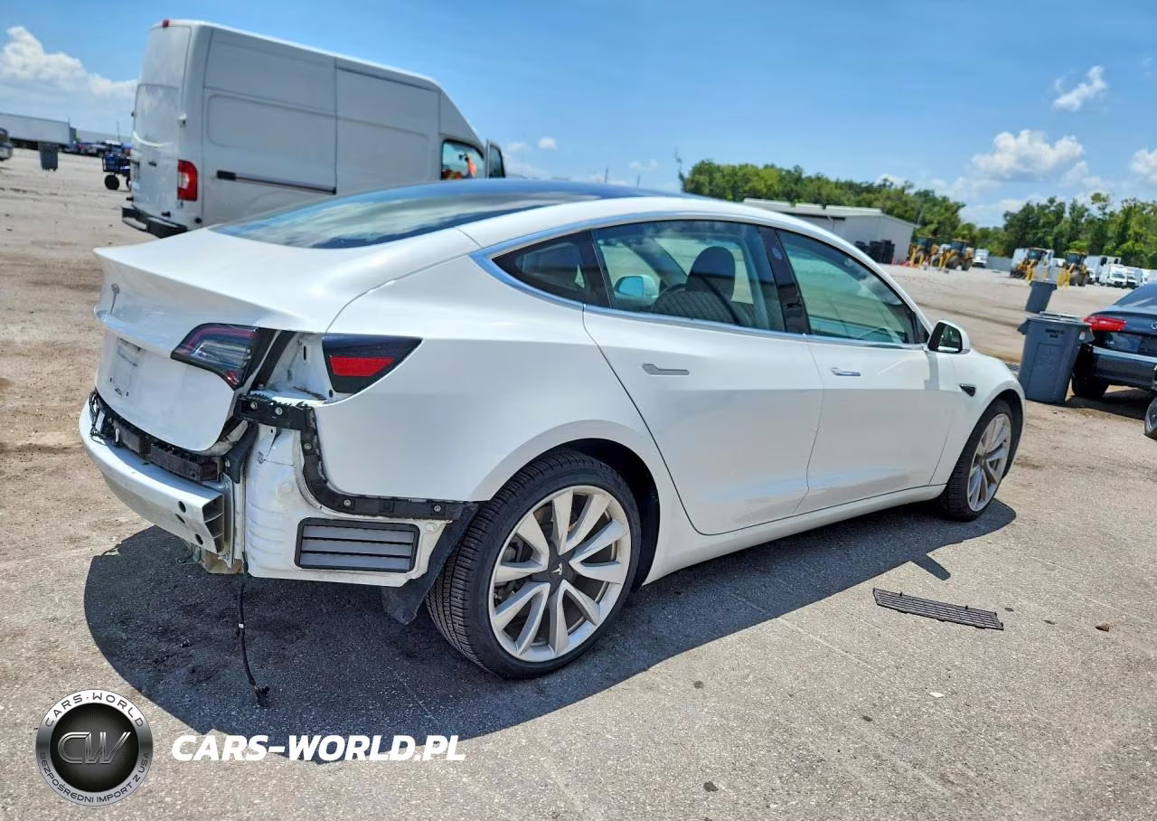 2018 Tesla Model 3 VIN:5YJ3E1EA9JF154604 - 3