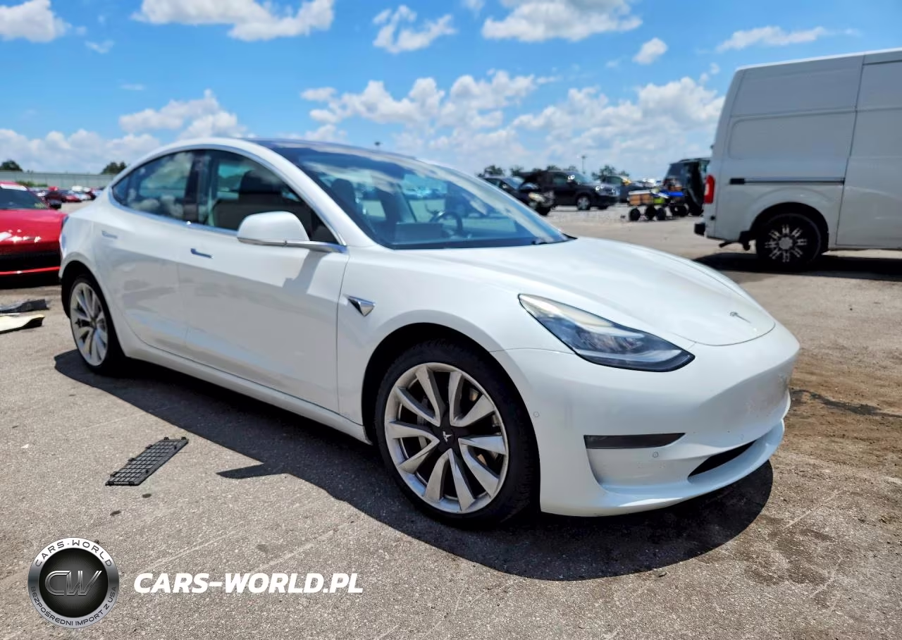 2018 Tesla Model 3 VIN:5YJ3E1EA9JF154604 - 4