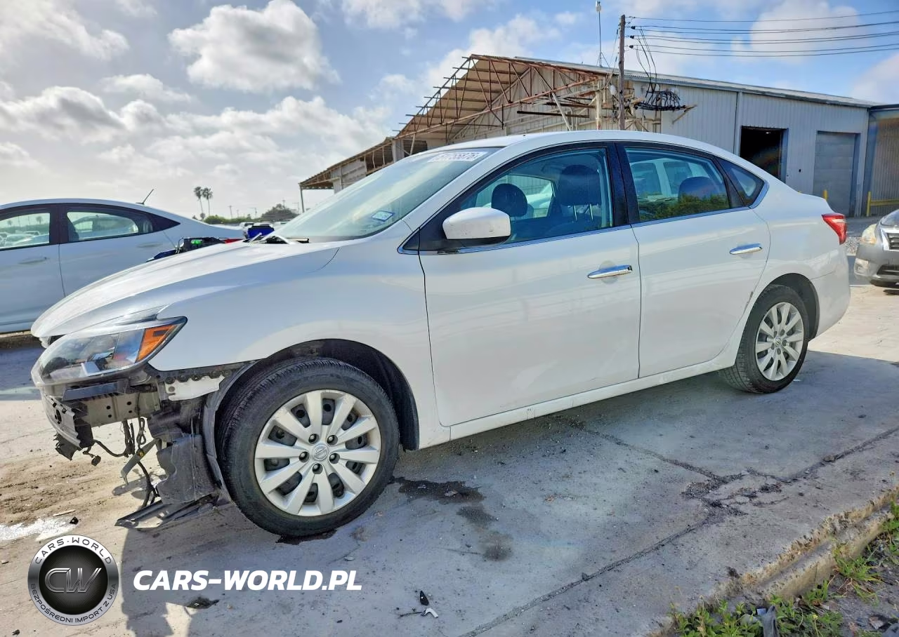 2018 Nissan Sentra S – zdjęcie 1 z 12
