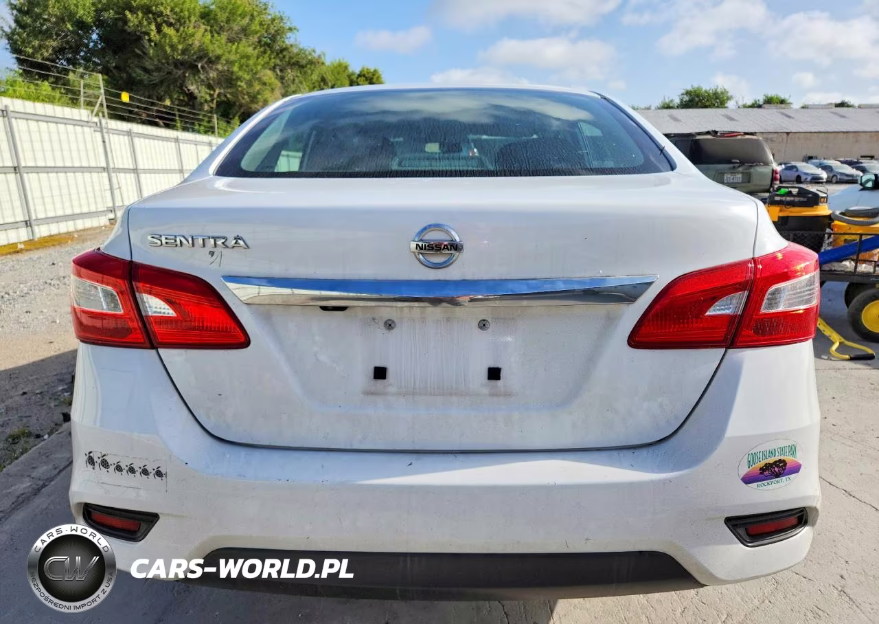 2018 Nissan Sentra S VIN:3N1AB7AP2JY258582 - 6