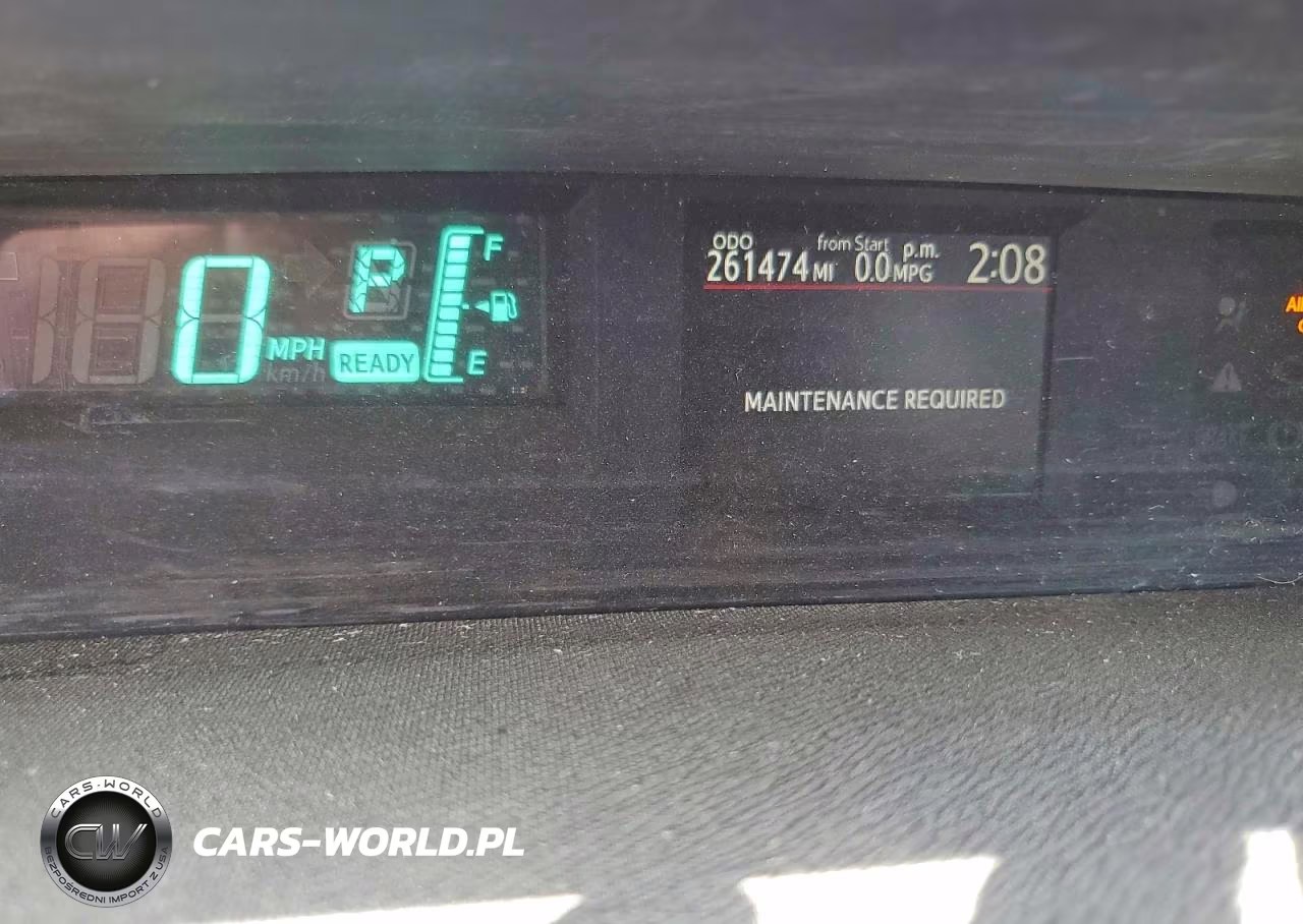 2013 Toyota Prius C Three VIN:JTDKDTB34D1537217 - 9
