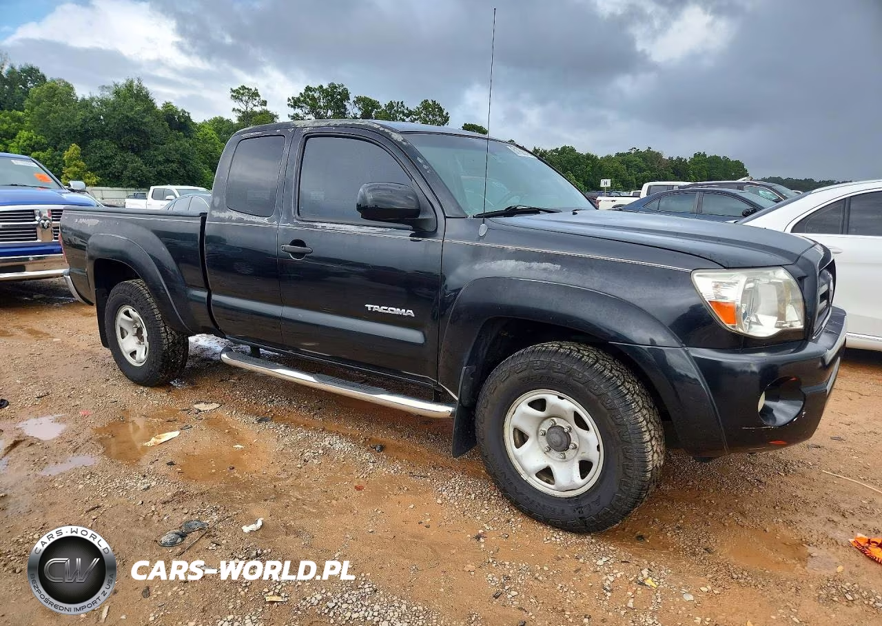 2005 Toyota Tacoma Access Cab VIN:5TEUU42N45Z004629 - 4