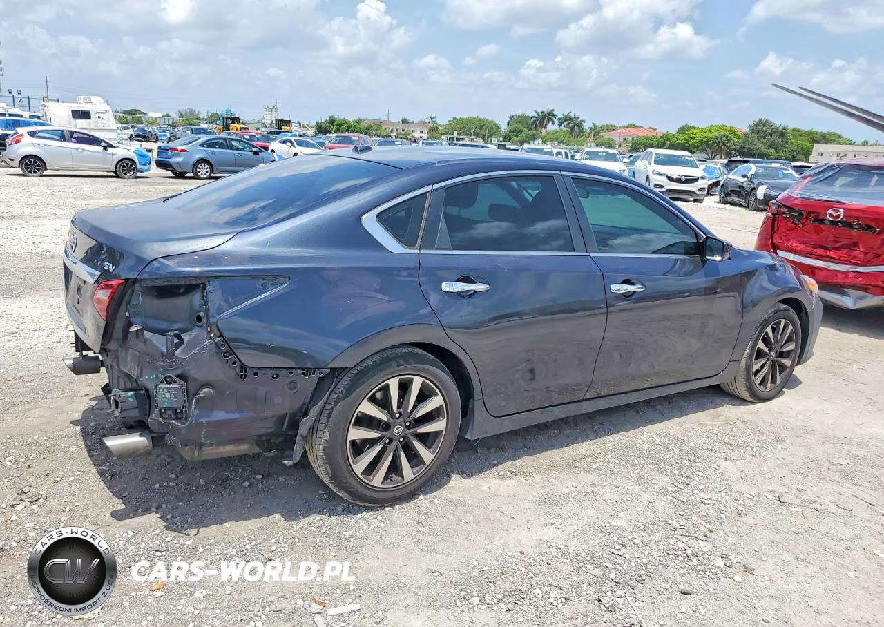 2018 Nissan Altima 2.5 Sv VIN:1N4AL3AP0JC122355 - 3
