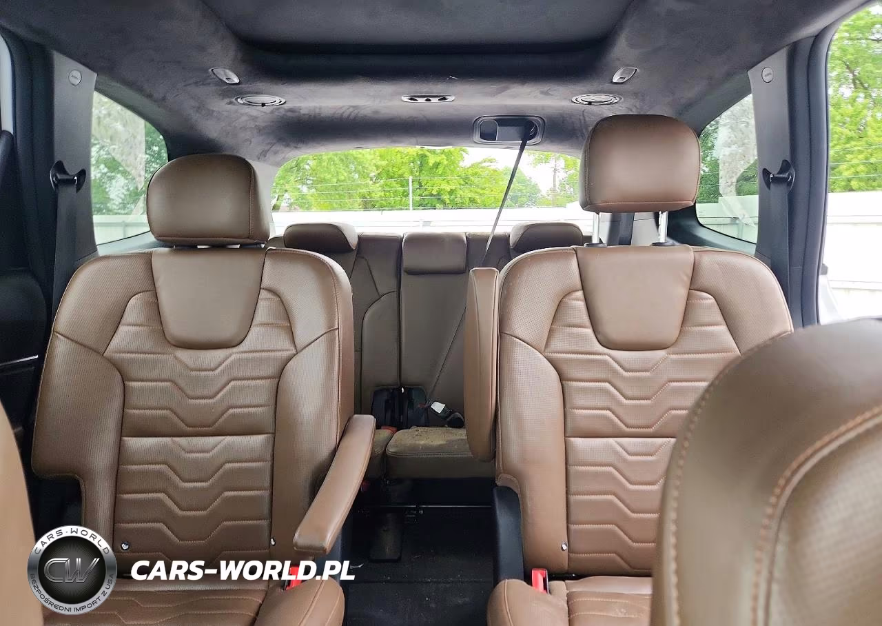2022 Kia Telluride VIN:5XYP5DHC1NG320435 - 10