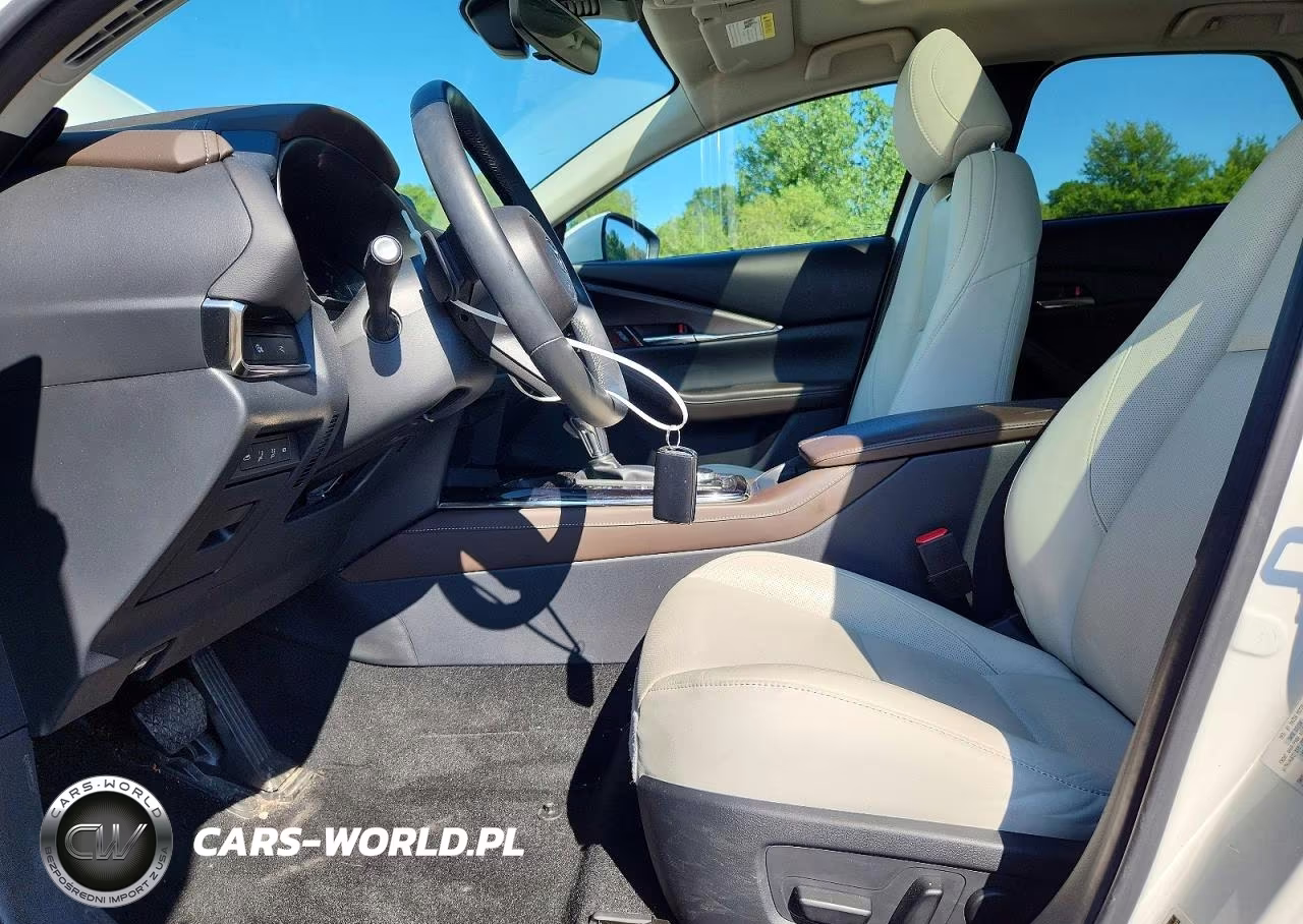 2024 Mazda Cx-30 Premium VIN:3MVDMBDM2RM711996 - 7