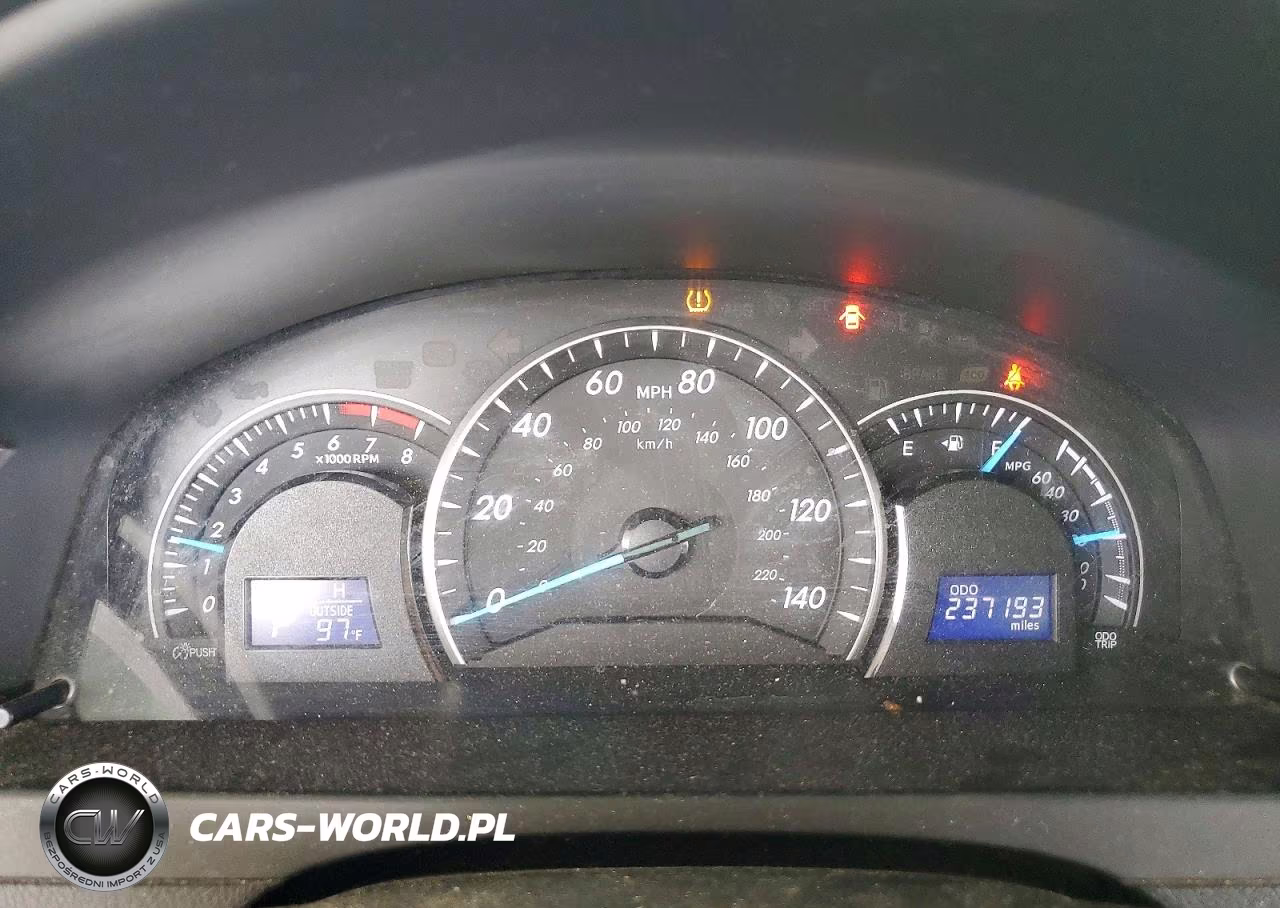 2013 Toyota Camry Le VIN:4T4BF1FK1DR334463 - 9