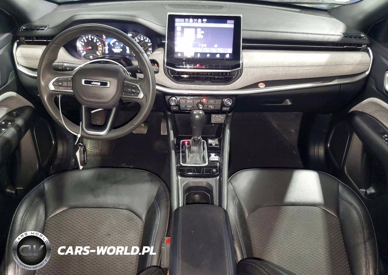 2024 Jeep Compass Latitude VIN:3C4NJDBN4RT113596 - 8