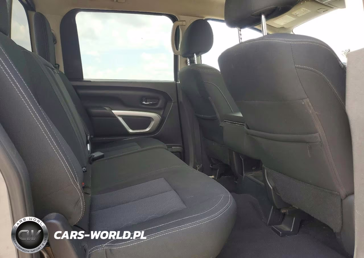 2017 Nissan Titan S VIN:1N6AA1EK3HN529519 - 10