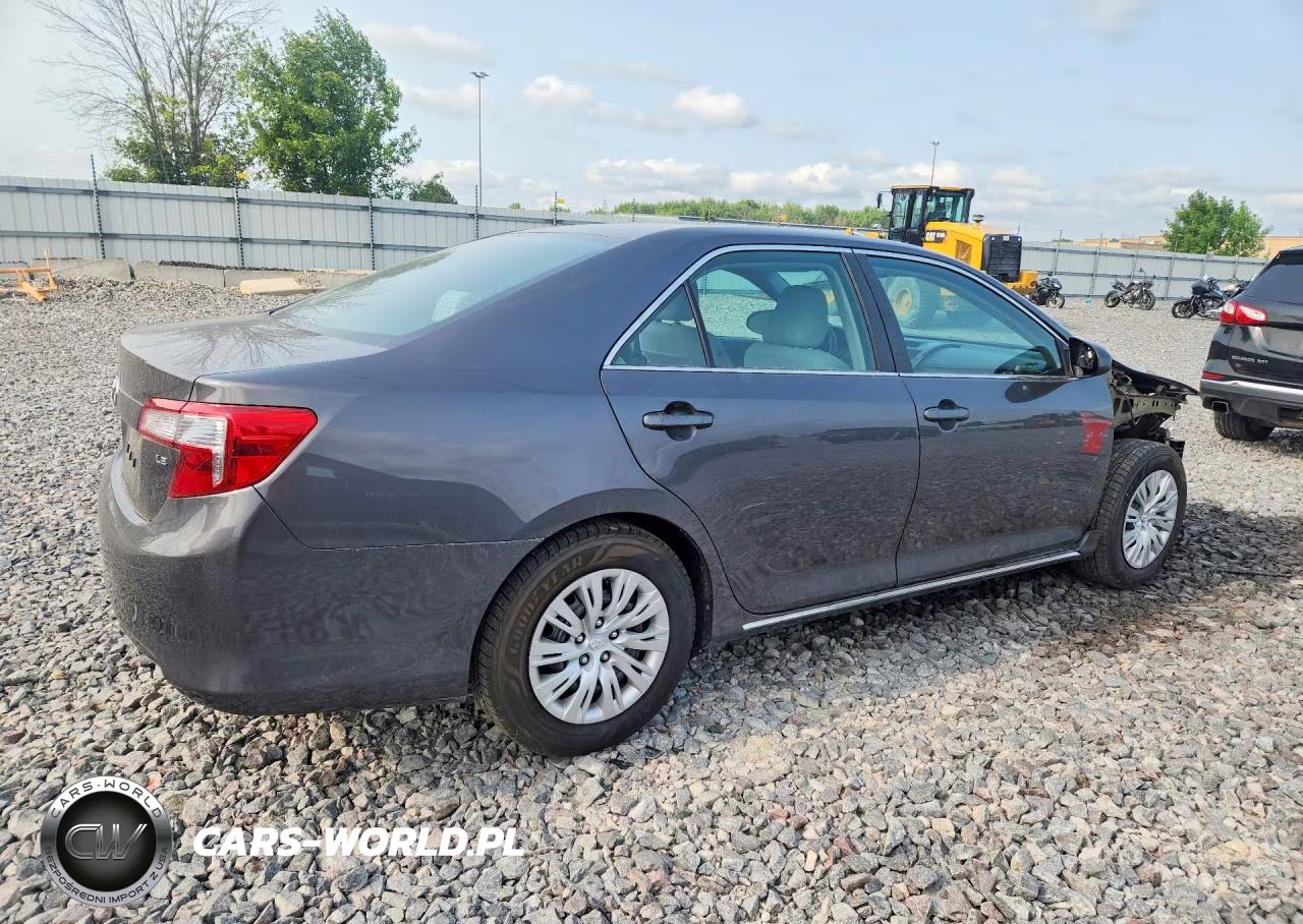 2012 Toyota Camry Le VIN:4T4BF1FK7CR158601 - 3